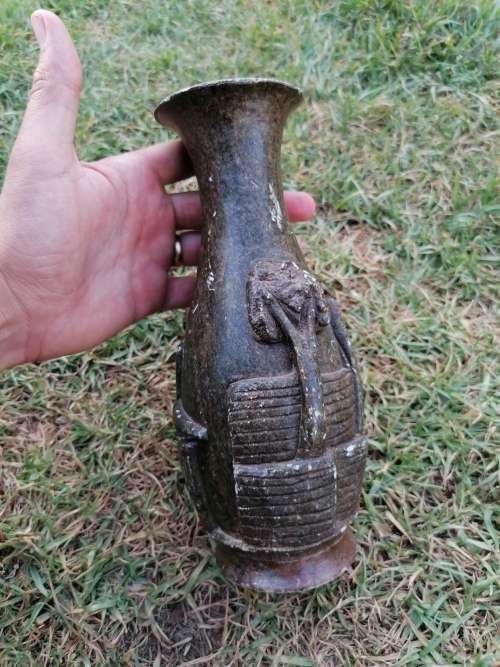 Vintage zimbabwe stone vase