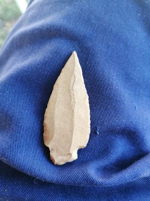 Ancient indian arrow head, condition as per picture