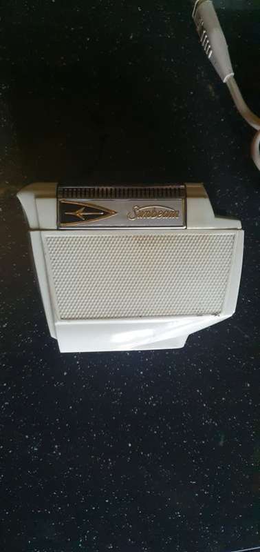 Vintage Ronson, Remington 800 & Sunbeam Shavers