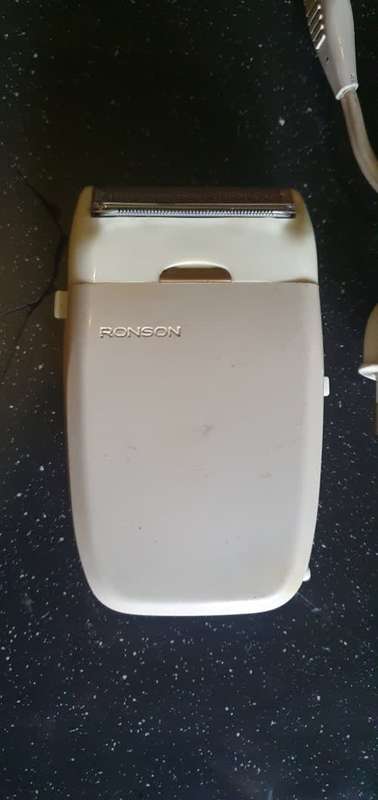 Vintage Ronson, Remington 800 & Sunbeam Shavers