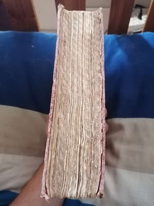 PRE HISTORIC RHODESIA 1909 BY RICHARD HALL. POOR CONDITION