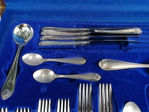 Old cutlery set, not complete