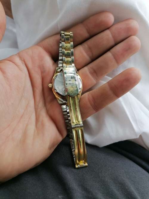 Vintage watche marked AUTO CRYSTAL 23 JEWELS