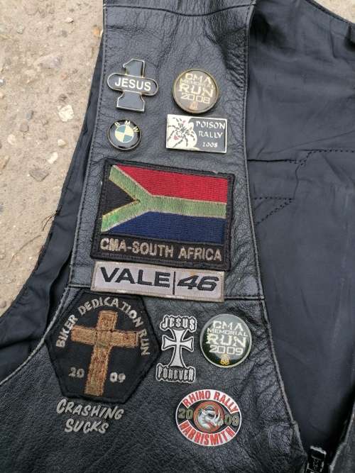 Leather bikers jacket. Condition as per picture. Size XL