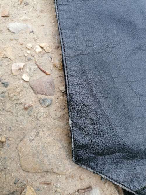 Leather bikers jacket. Condition as per picture. Size XL