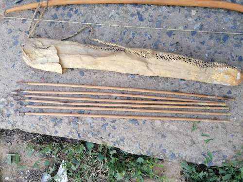 Original bows and arrows