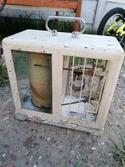 Lambrecht 252 Thermo-Hygrograph. Untested selling as is