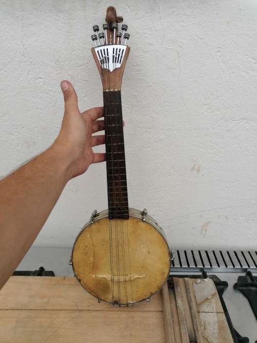 Very rare find a antique banjolin rare model