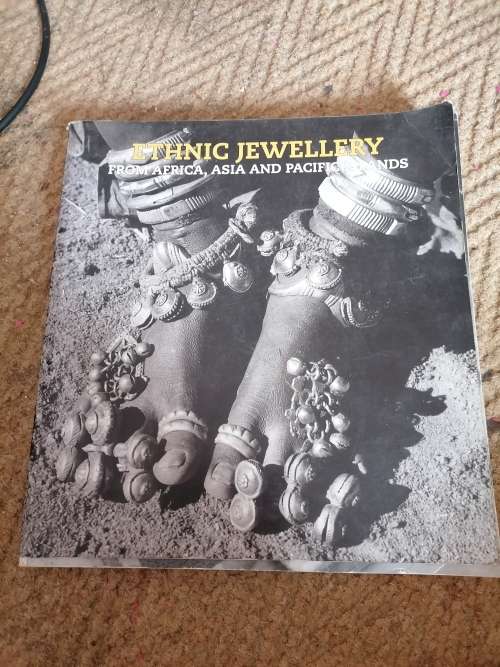 Ethnic Jewellery: From Africa, Asia and Pacific Islands