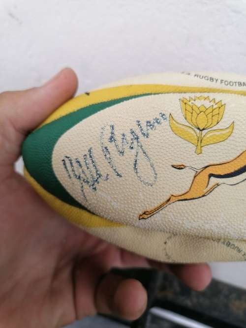 Rare find, Signed minature springbok rugby ball