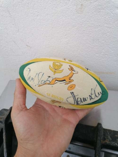 Rare find, Signed minature springbok rugby ball