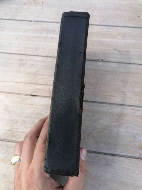 Antieke 1867 gezangen boek wat behoort het aan i Adolf Johannes gelderblom gebore 4 nov