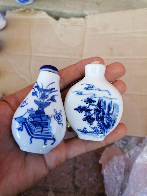 2 vintage or antique chinese parfume bottles