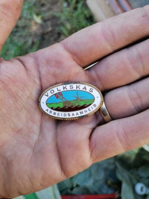 Vintage Volkskas Arbeidsaamheid Badge Enameled ` STUNNING ` Size: 40 x 23 mm