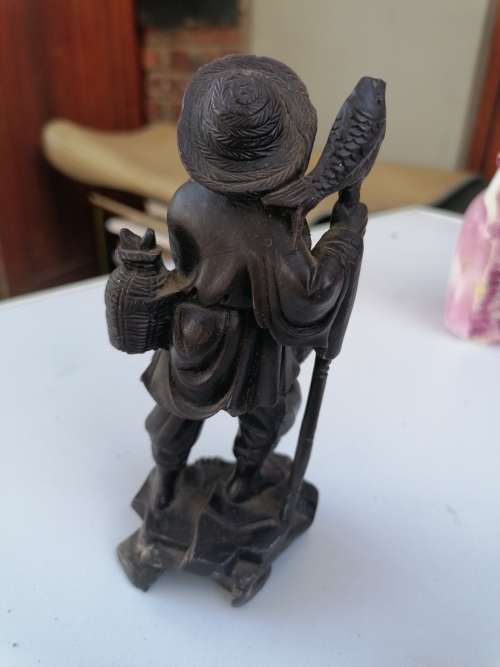 Vintage Chinese Oriental Carved Wood Fisherman