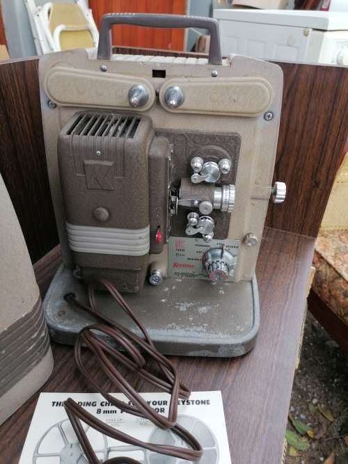 keystone k100 8mm projector. Working condition
