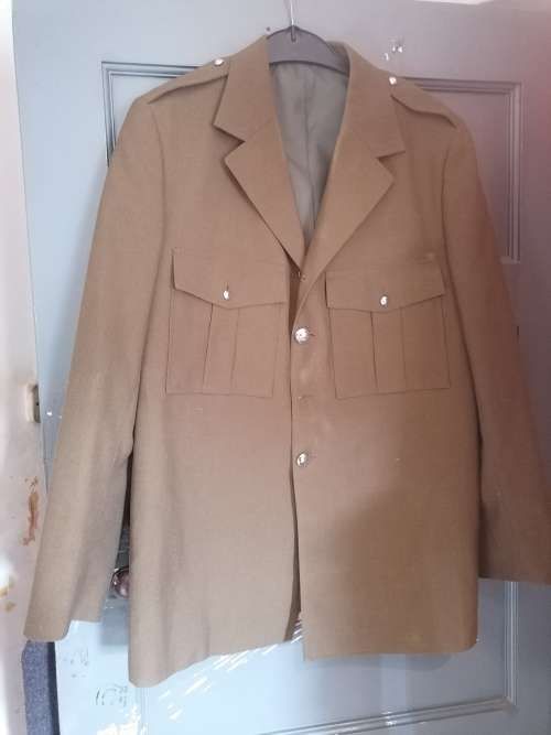 1982 south african army tunic size 102