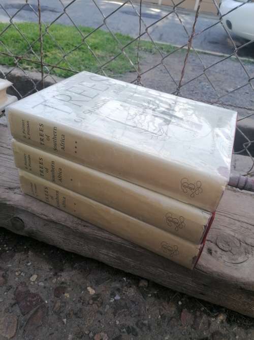 RARE BOOK SET. Trees of South Africa.  Eve Palmer and Norah Pitman.