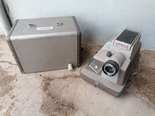 Vintage Complete Bell & Howell Robomatic Projector