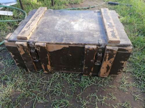 SADF era transit box for the co-axial sighting telescope number 18 Mark 1.
