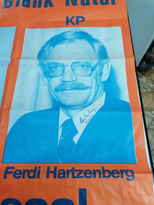 RARE HIGHLY COLLECTIBLE FOUND  51CM X76CM BIG  1986 KP JAAP MARAIS AND HNP FERDIeaders sighed poster