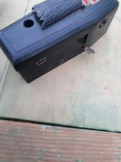 Working Wind Up Coffin Bank Skeleton Coin Grabber