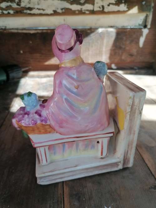 One book end