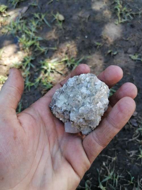 Mineral specimen