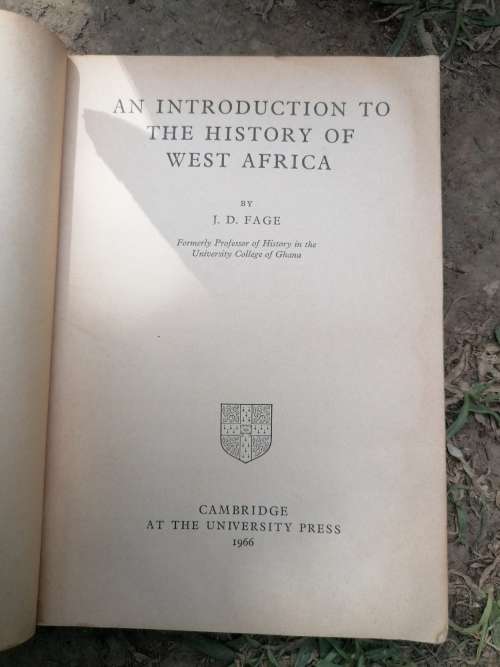 An Introduction To The West Africa by J. D FAGE