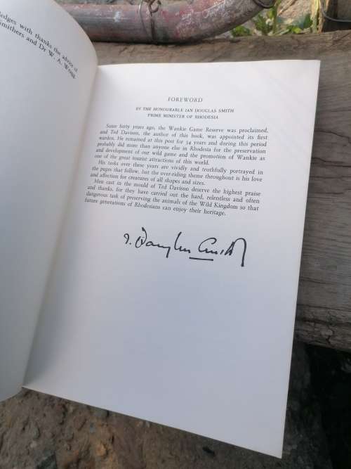 Wankie -The Story of a Great Game Reserve- Ted Davidson