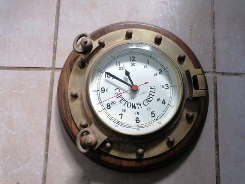 Porthole Style Capetown Castle Wall Clock Quartz working condition