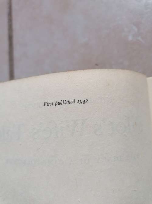 Esther Terry Wright. Pilots Wife`s Tale. A WW2 First Edition hardback book