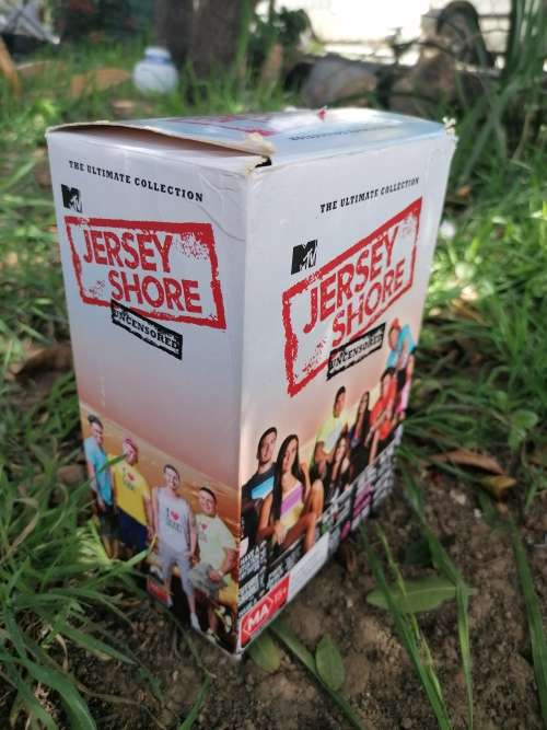 the ultimate MTV jersey shore uncensored complete box set