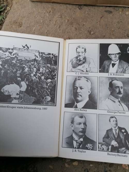 The Outlanders: The Men who Made Johannesburg