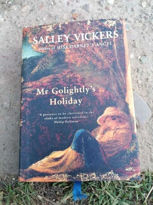 MR GOLIGHTLY`S HOLIDAY - Salley Vickers