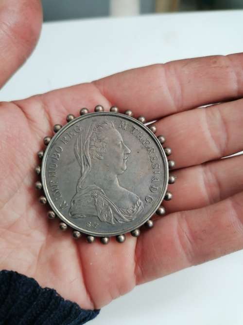 Austrian Maria Theresia Sterling Silver Coin Medalion brooch dated 1780