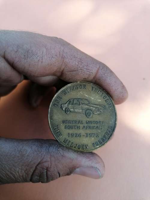 1926-1972 GENERAL MOTORS - ONE MILLION VEHICLES MEDALLION