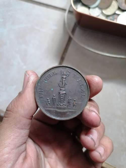 THE BELL MEDAL FOR MINATURE RIFLE CLUBS