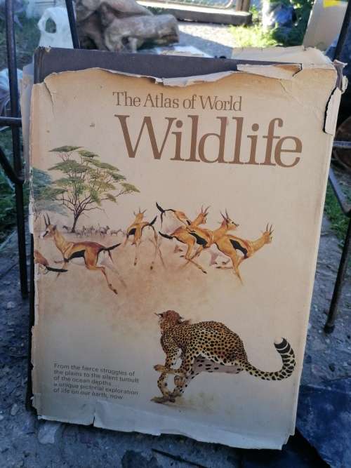 The atlas of world wildlife. Dust jacket have damage