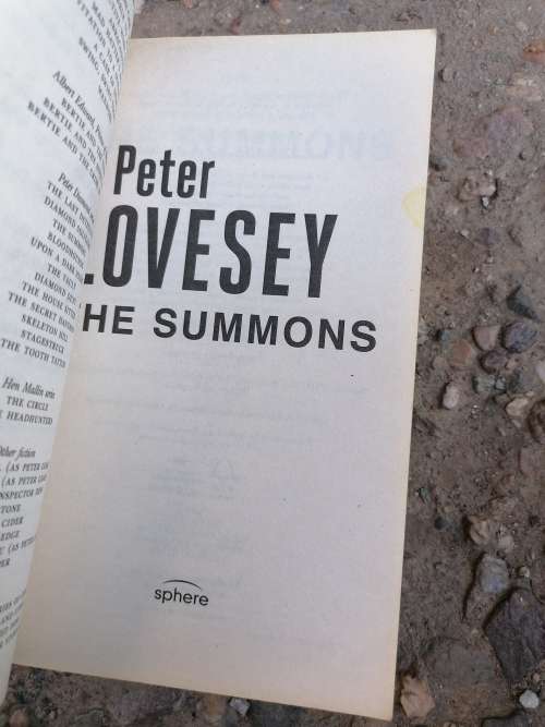 The Summons (Peter Diamond Mystery) by Peter Lovesey