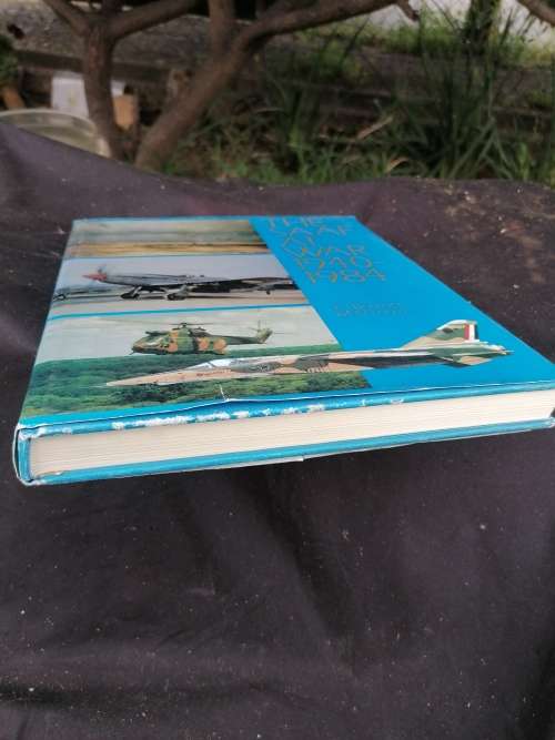 THE SAAF AT WAR 1940-1984 A Pictorial Appraisal J S BOUWER M N LOUW