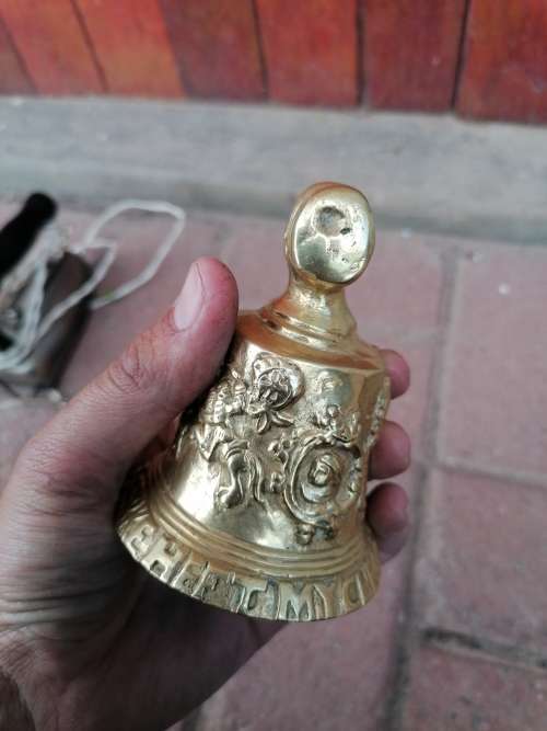 jacoves serke heft michecotena 1570 solid brass bell