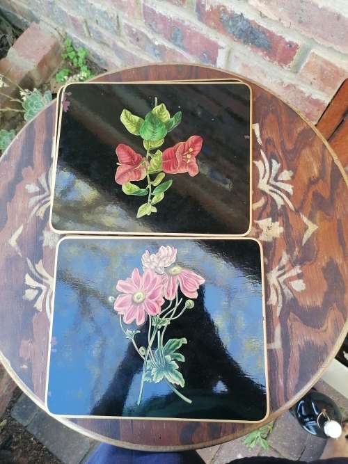 Very old coasters. Ssme pattern as Tiffany. Each have its own bag