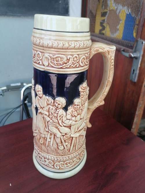 Large Vintage beer mug