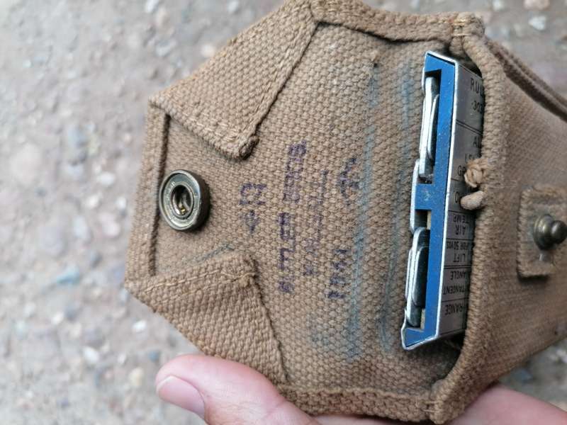 WW2 British Vickers Machine Gun Slide Rule and Webbing Pouch