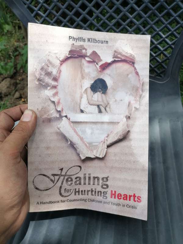 HEALING FOR HURTING HEARTS A HANDBOOK FOR COUNSELING CHILDREN.