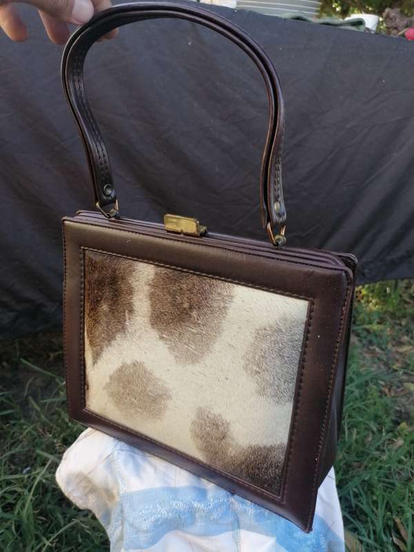STUNNING RARE VINTAGE `LELAND` DESIGNER