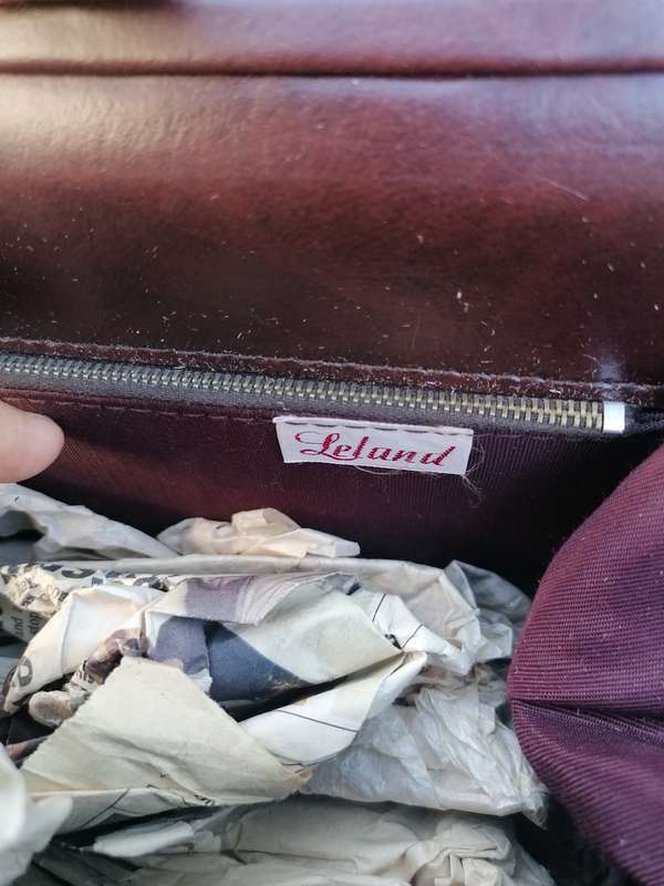 STUNNING RARE VINTAGE `LELAND` DESIGNER