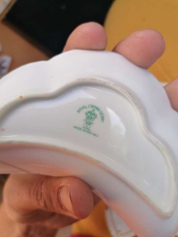 POSIES - Kidney Shaped Bowl lot. Condition as per picture.