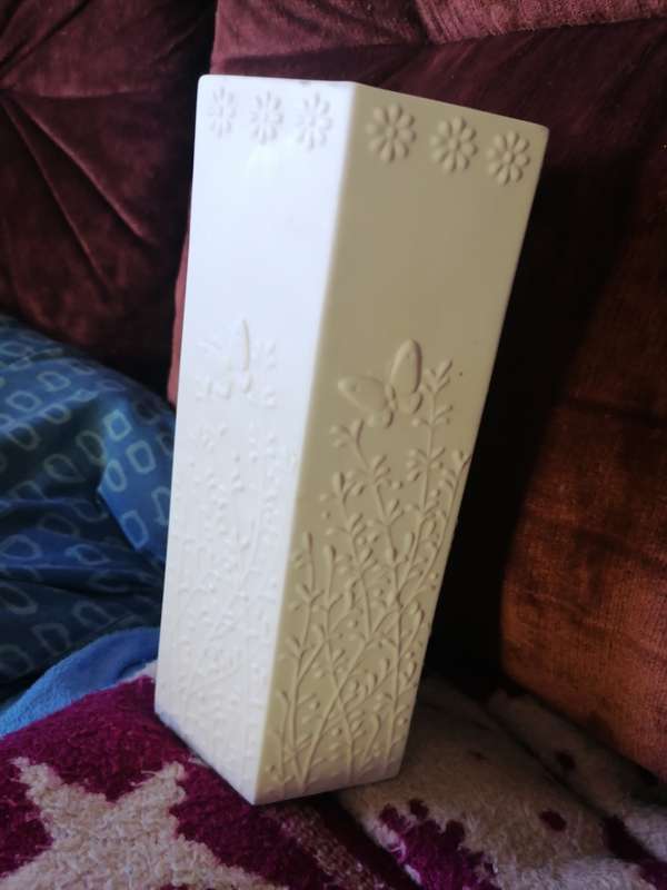 Shafford Original Bisque 1980 vase.